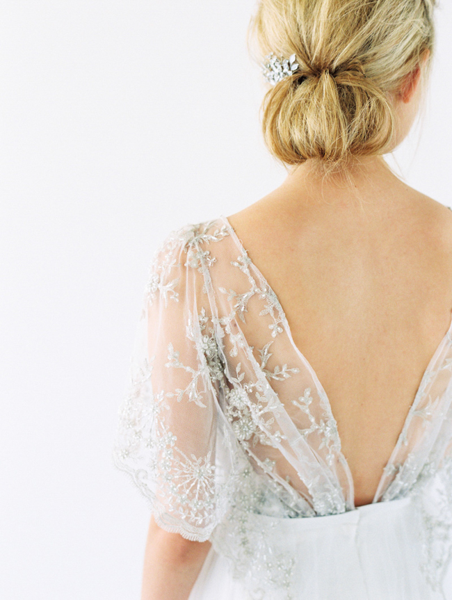 silk-lace-wedding-gown-saint-isabel-2016-14